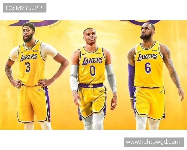 联盟第6+联盟第10！湖人遭遇幸福的烦恼，里夫斯回归该打替补吗？